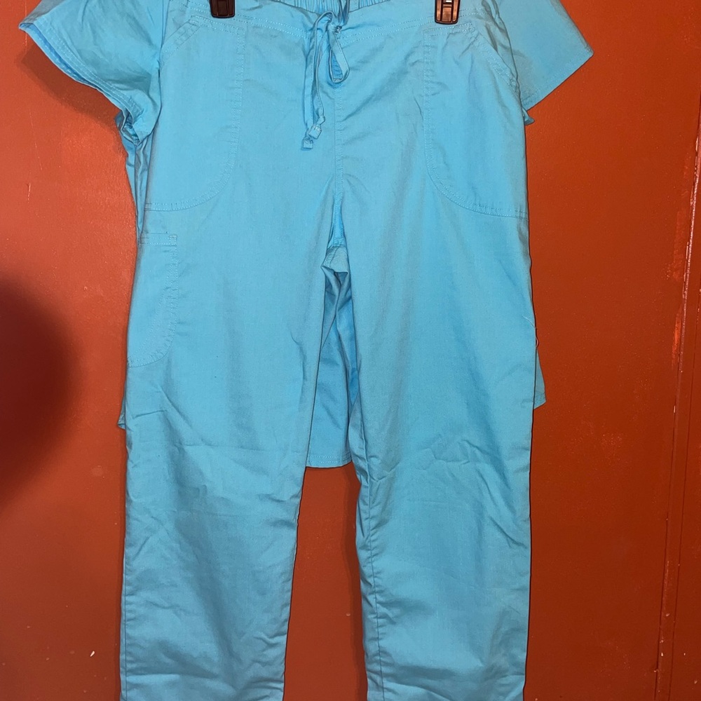 Turquoise scrub set